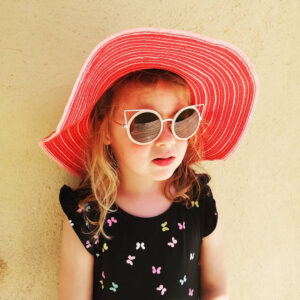 Lunette de soleil petit chat marron pour enfant