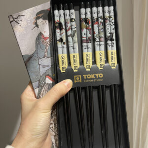 Coffret de 5 paires de baguettes noires dessin Ukiyo-e