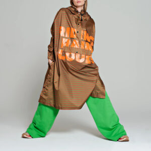 Poncho de pluie en rayure vert