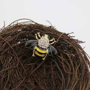 Broche abeille émaillée
